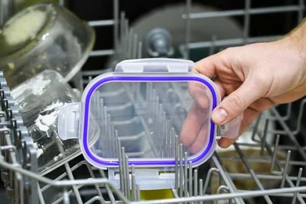 Loading Tupperware Lid in a Dishwasher